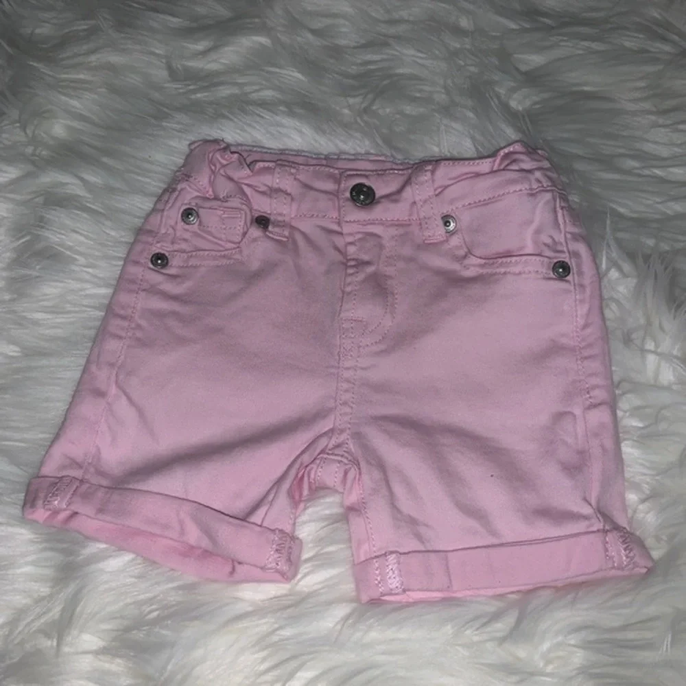7 for all mankind pink shorts - 4T